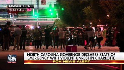 NATE E QETE MEGJITHE PROTESTAT NE CHARLOTTE GARDA KOMBETARE NE QENDER TE QYTETIT LAJM