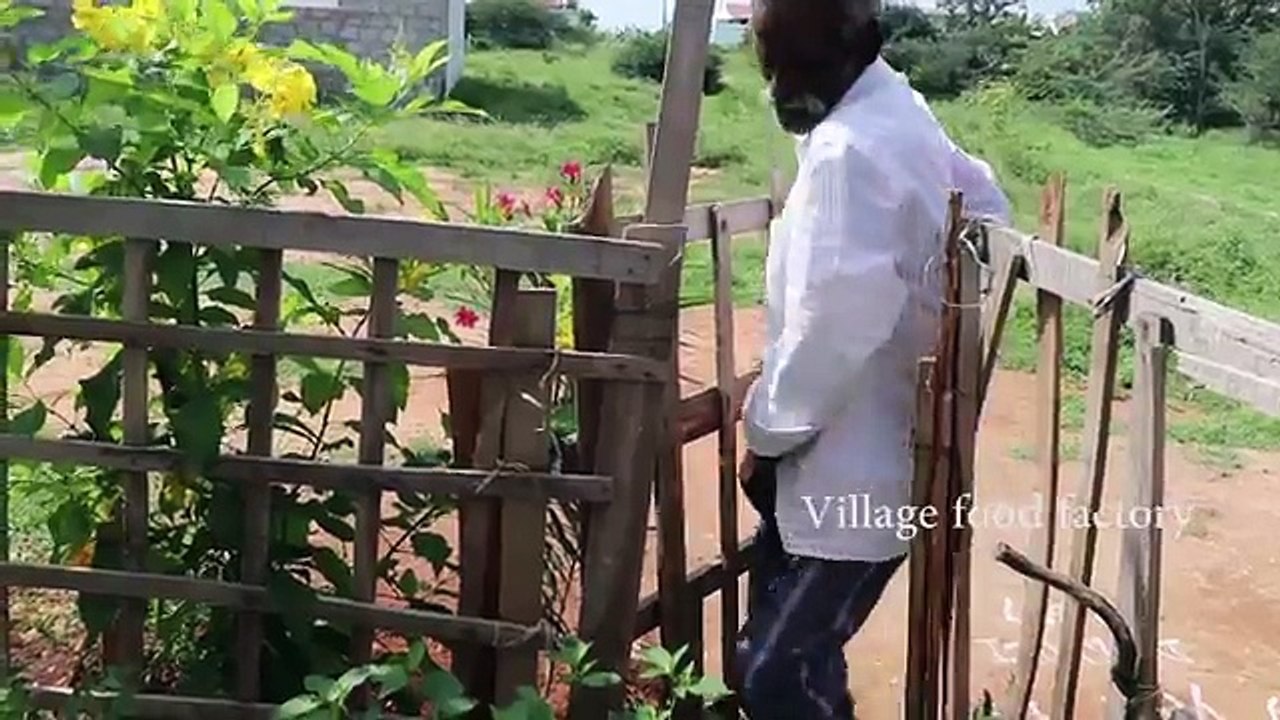 HİNTLİ DAYI !! PAZAR ALIŞVERİŞİ +TORPİL PATLIYOR= HİNTLİ DAYI KENDİNDEN YEMEK YAPTI