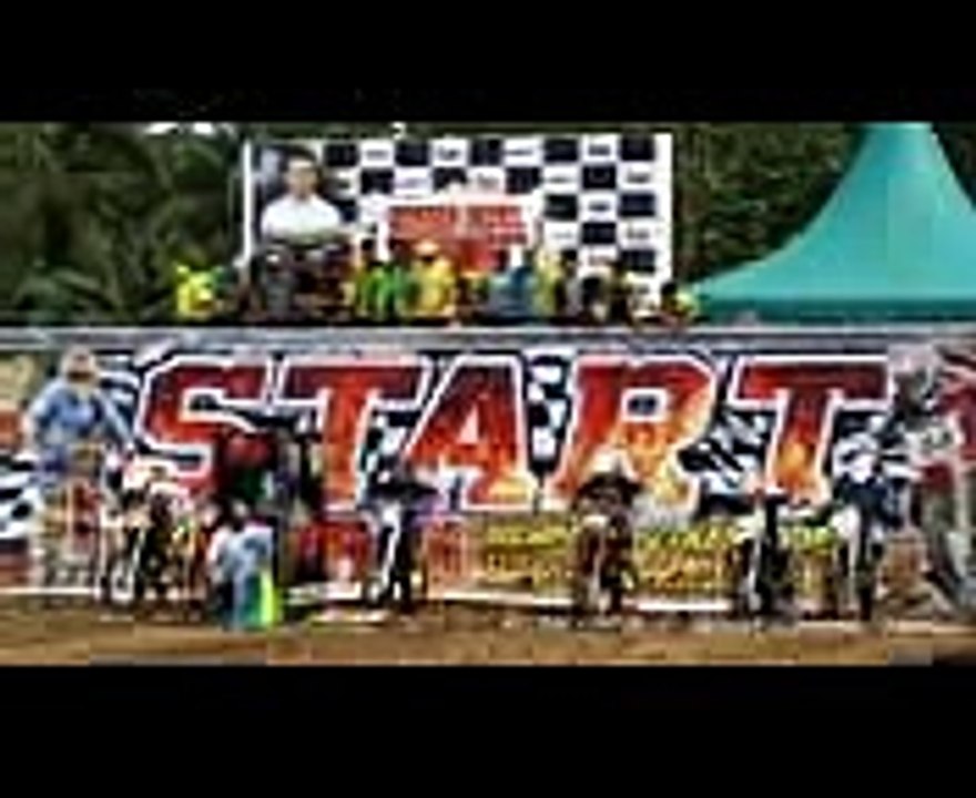 Akbar Toufan 86 VS Senior Senior SUMUT ( GRANDFINAL KEJURDA MOTOCROSS & GRASSTRACK SUMUT 2017 )