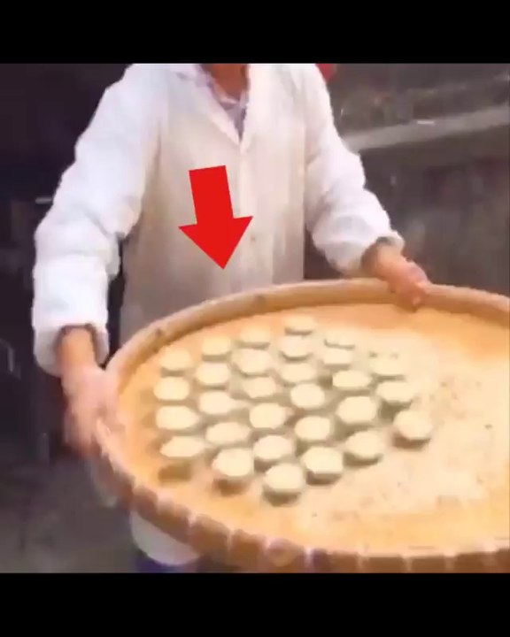 A true culinary master at work