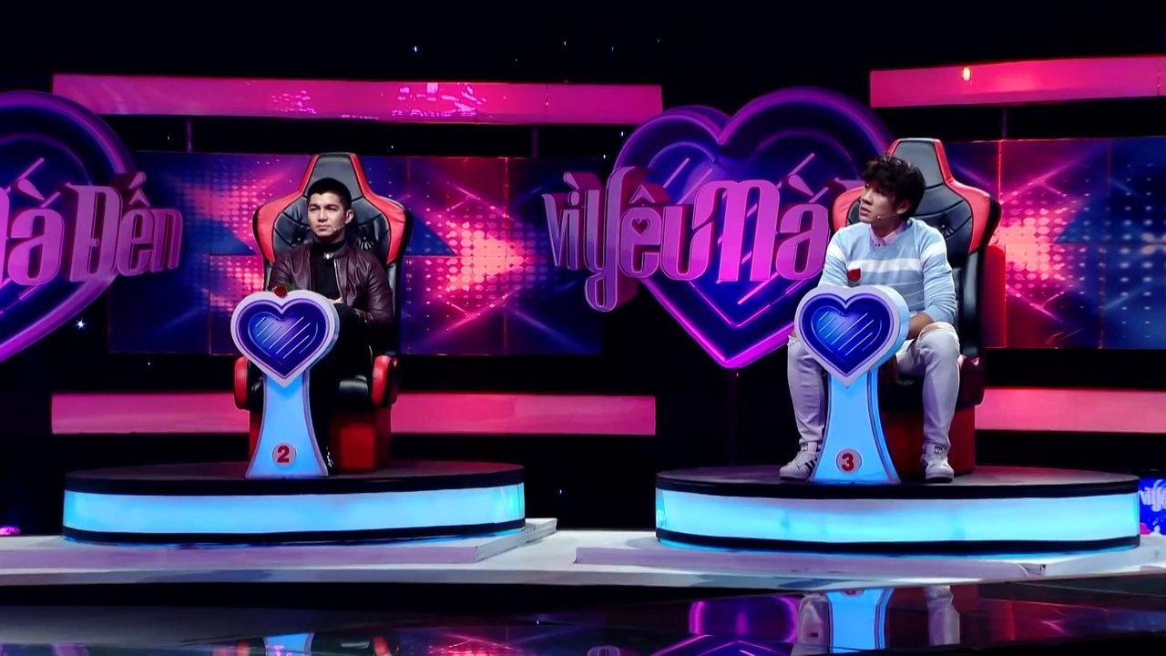 VÌ YÊU MÀ ĐẾN - QUANG BẢO RA VỀ CÙNG CÔ GÁI CÓ NỤ CƯỜI TỎA NẮNG