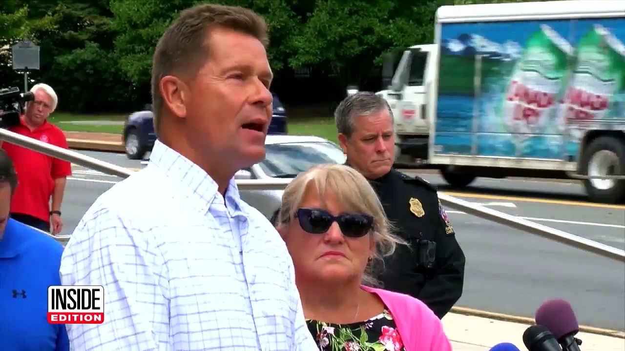 Parents of Slain Teacher on Holding Hands With Alleged Killer - 'He is a Monster'-tWY-IQaH5AE