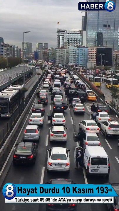 Türkiye'de Hayat 09:05 'de durdu!