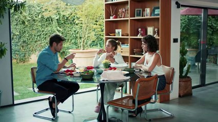 Kaçın Kurası 1.Bölüm - Atomu parçalamış gibi bakmayın bana