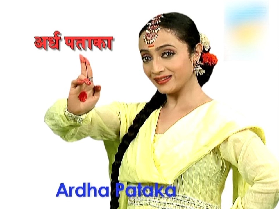 Bharatanatyam dance  Learn Alaripu from expert Madhuparna Kumar