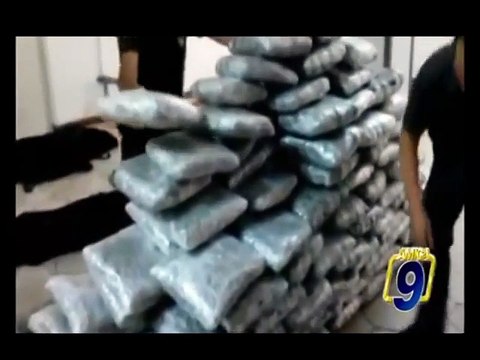 POLICIA ITALIANE SEKUESTRON 6 KV MARIUHANE VE NE PRANGA DY ITALIANE DHE NJE SHQIPTAR LAJM