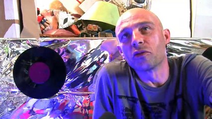 Romain et son char psychédélique