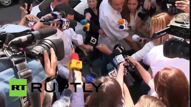 KRYEMINISTRI RUMUN VIKTOR PONTA PARAQITET NE GJYKATEN E LARTE GJATE SE HENES LAJM