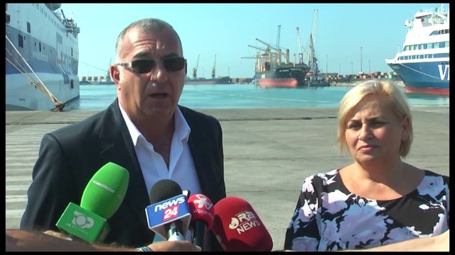 RRITET NUMRI I TURISTEVE, MINISTRJA EKONOMI POHON SE GJATE VERES ERDHEN 34% ME SHUME TURISTE LAJM