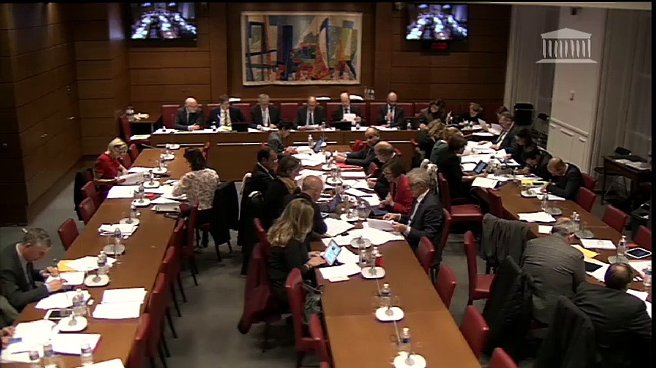 Intervention en commission des finances sur le PLF2018 pour défendre un amendement relatif à la population DGF