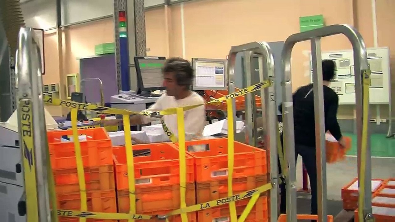 La Poste Plateforme Industrielle Courrier Marseille Provence Alpes