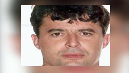 EKZEKUTOHET NE SARANDE ALEKSANDER BARDHI, BRESHERI AUTOMATIKU MBI 47 VJEÇARIN, TRUPI HIDHET NE KANAL