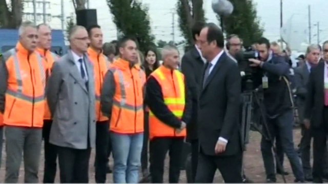 KAMPI I EMIGRANTEVE NE KALE TE FRANCES DO TE MBYLLET, HOLLANDE APEL ANGLISE PER KRIZEN E EMIGRANTEVE