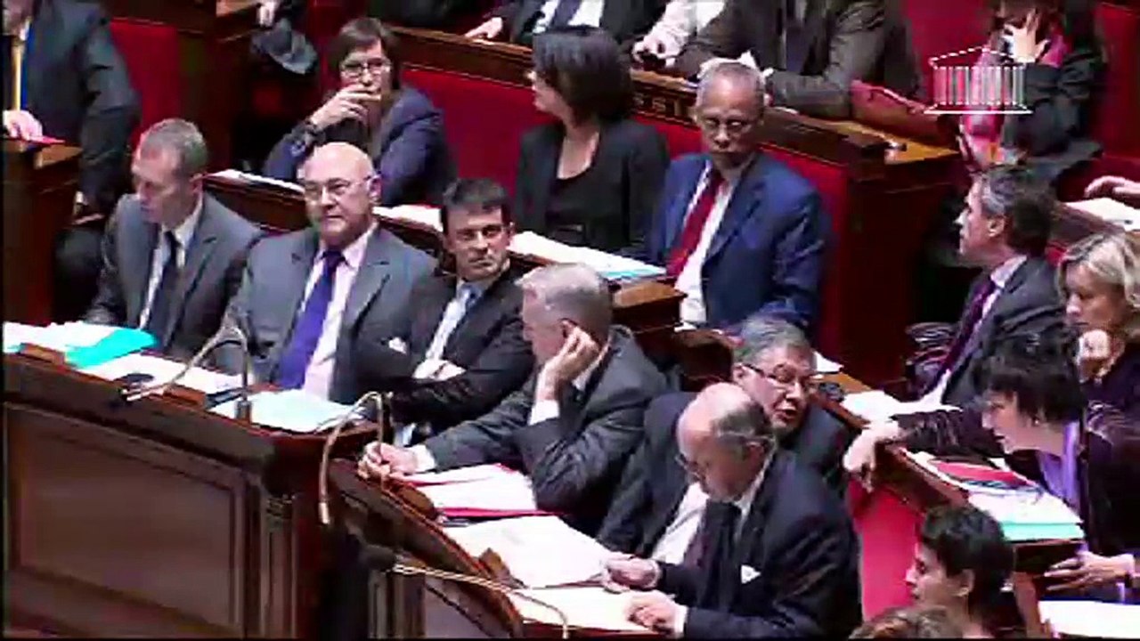 La question du député PS Christian Eckert, suivie de la réponse du Ministre.