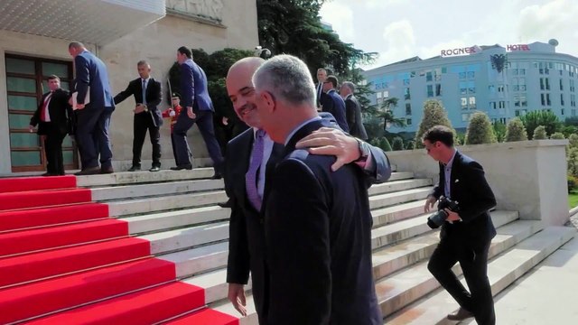 KRYETARI I SHTETIT TE KOSOVES THAÇI PRITET ME NDERIME NGA KRYEMINISTRI DHE KREU I KUVENDIT LAJM