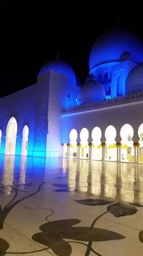 Heart Touching Quran Recitation at Shaikh Zayed Mosque Abu Dhabi.