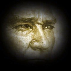 Tarkan Atatürk için o şarkıyı söyledi