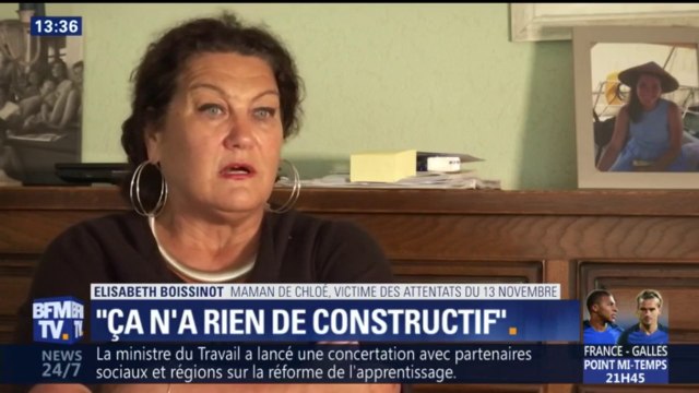 Plusieurs maires participent à une manifestation contre les prières de rue à Clichy