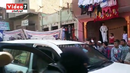 بعد فتتاح مسجد الشهيد.. أهالى قرية «المقاطع» يودعون القيادات بالزغاريد