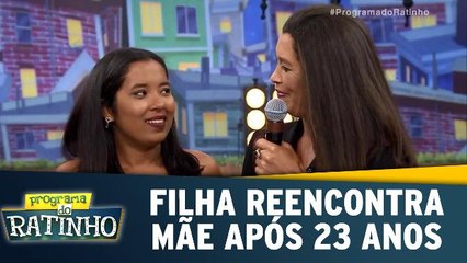 Filha reencontra mãe após 23 anos