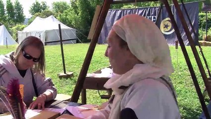 Sybille présente son atelier de calligraphie