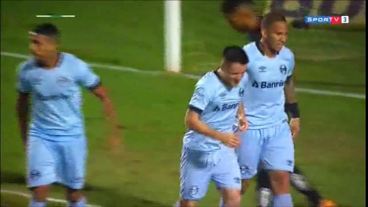 gol do gremio ramiro 1x0