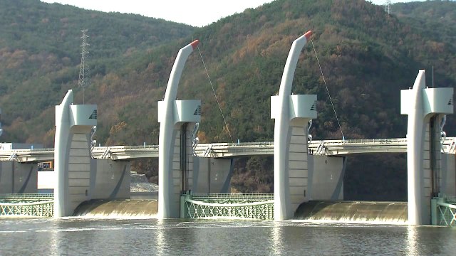 4대강 보 개방 확대...14개 수문 연다 / YTN