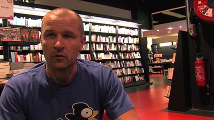 Le témoignage de Hugues, responsable de la librairie du magasin.