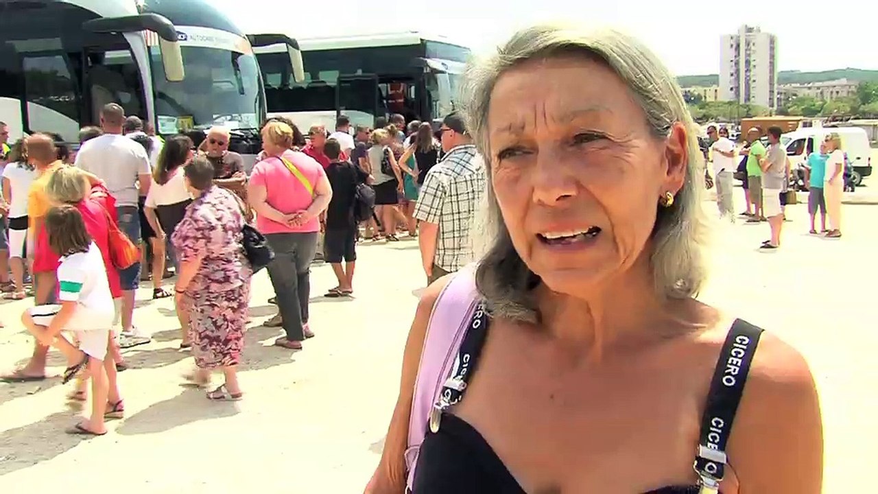 Annie Kinas, adjointe à l'enseignement, de la ville de Martigues.
