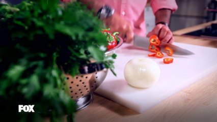 Memet Özer İle Mutfakta, hafta içi her gün 15.15'te FOX’ta!