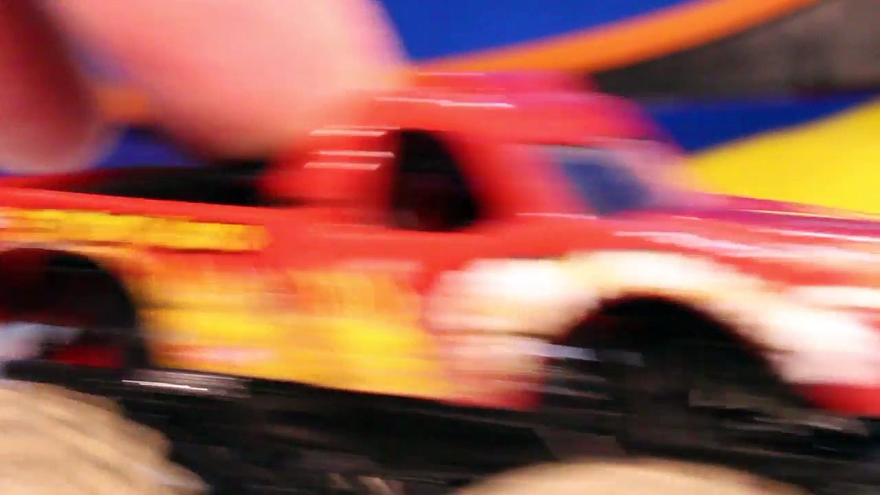 60+ MONSTER TRUCKS Hot Wheels Toy Collection