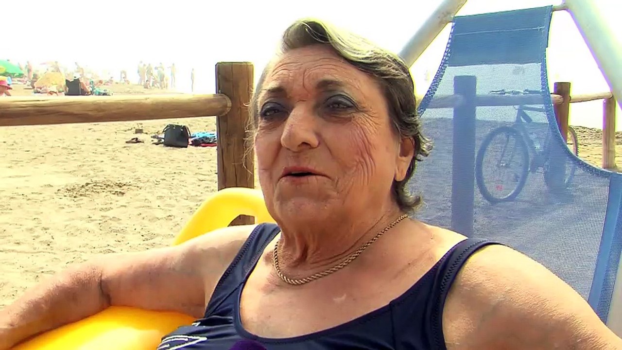 Yolande, inscrite au CCAS de Fos, n'irait plus se baigner sans le Tiralo.