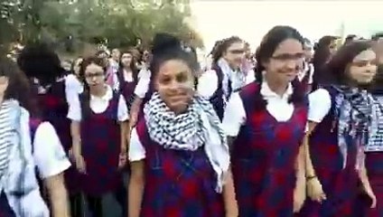 An amazing Dabka perfomance by Palestinian school girls..