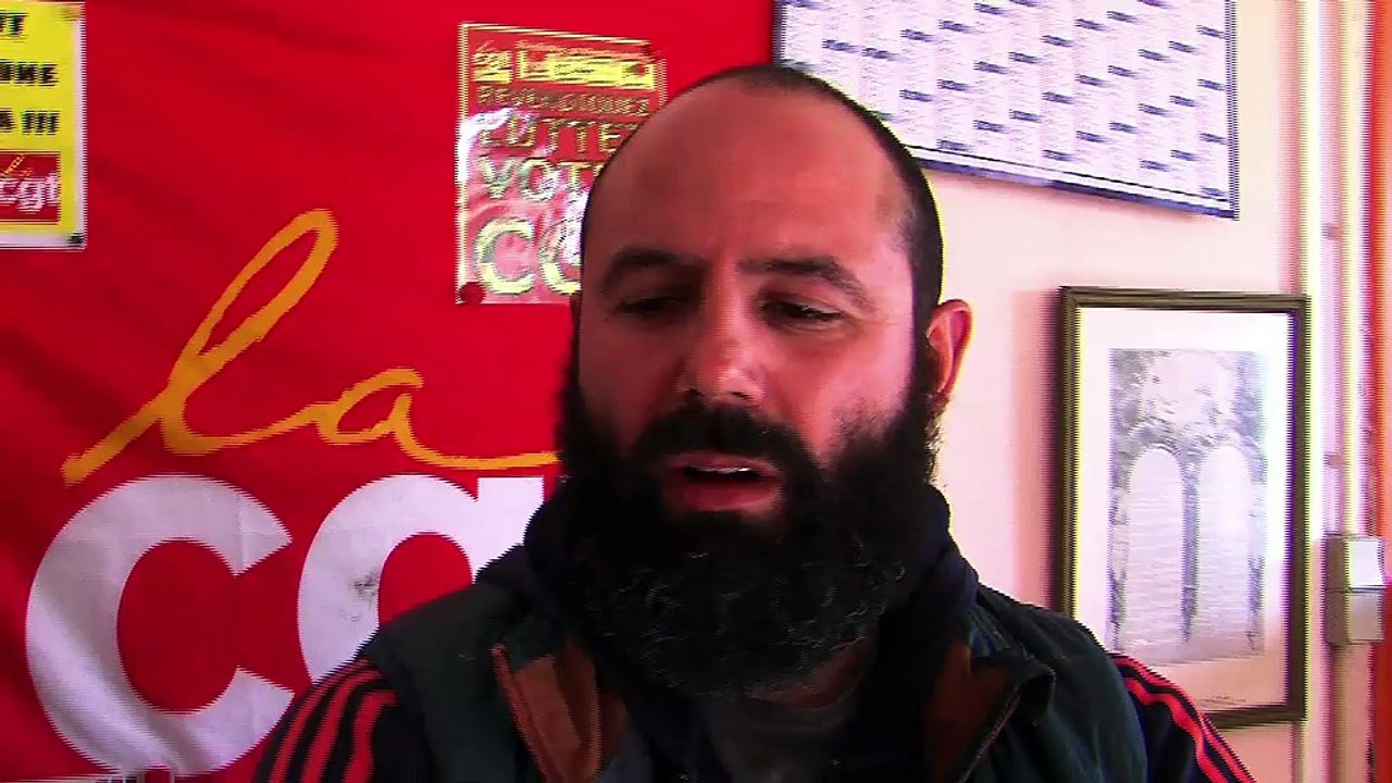 Daniel Bretonès est au micro d'Ulrich Téchené