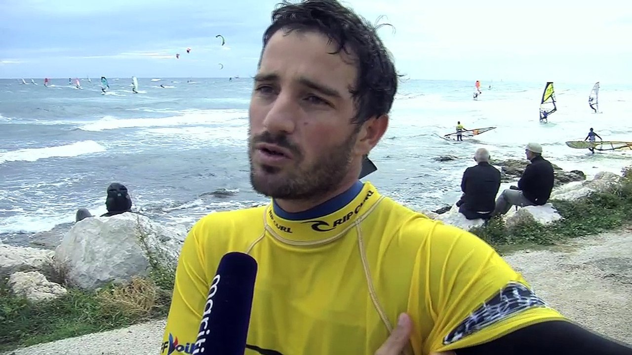 Le funboard dans les vagues s'invite à Carro !