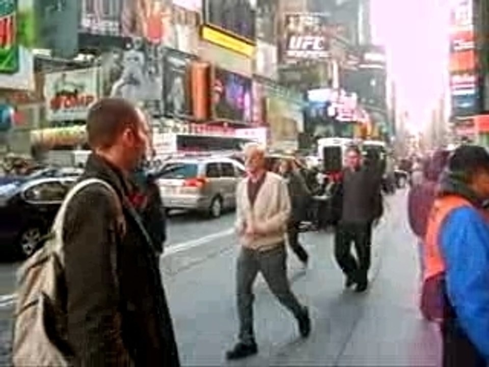 Olivier à Times Square