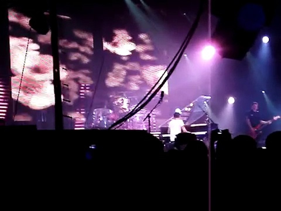 Muse - Feeling Good, Arrow Hall, Mississauga, ON, Canada  8/1/2007