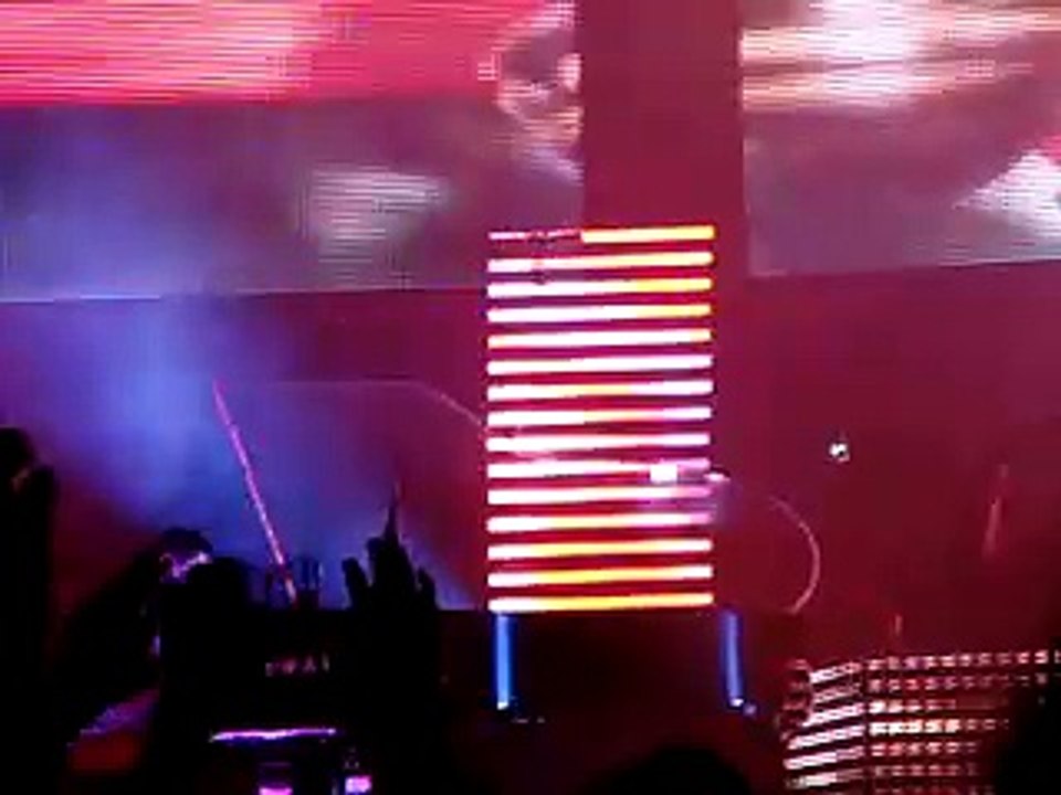 Muse - Feeling Good, Forum, Copenhagen, Denmark  10/24/2007