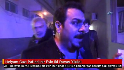 Helyum Gazı Patladı,bir Evin İki Duvarı Yıkıldı