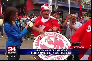 Gamarra: venden miles de camisetas con la imagen de Paolo Guerrero