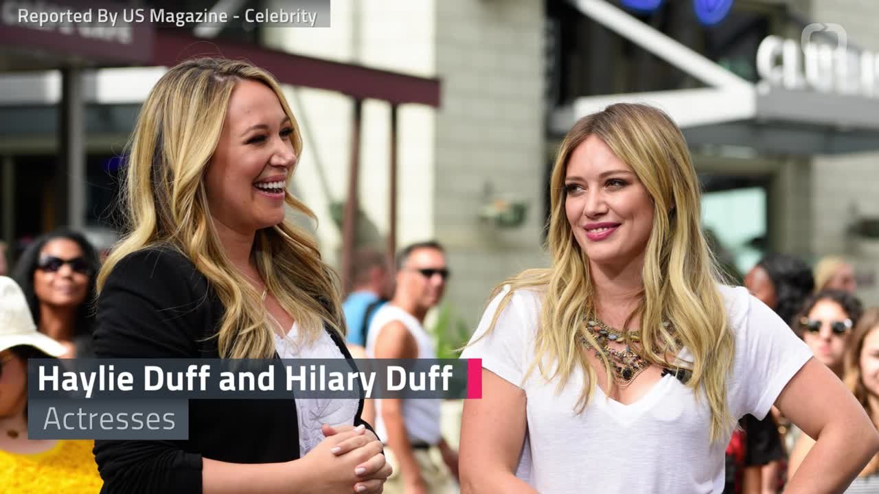 Hilary and Haylie Duff Love Christmas