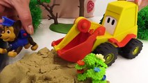 Toy cars. Excavator Max builds a bridge for Paw Patrol Chase and Skye. Toys and cars on #KidsFirstTV-m5eZ3cRHtig