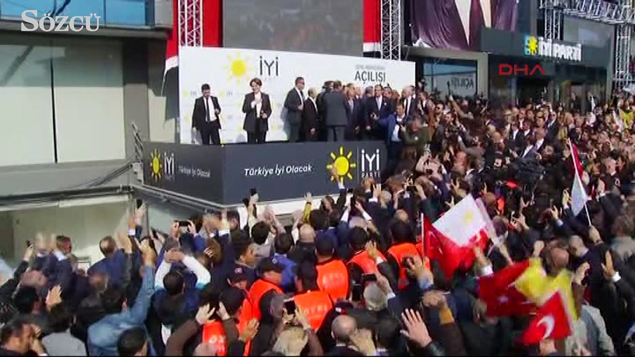 Meral Akşener'den miting gibi açılışta konuştu