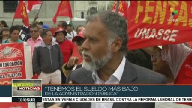 Perú: trabajadores administrativos de la educación se unen a la huelga