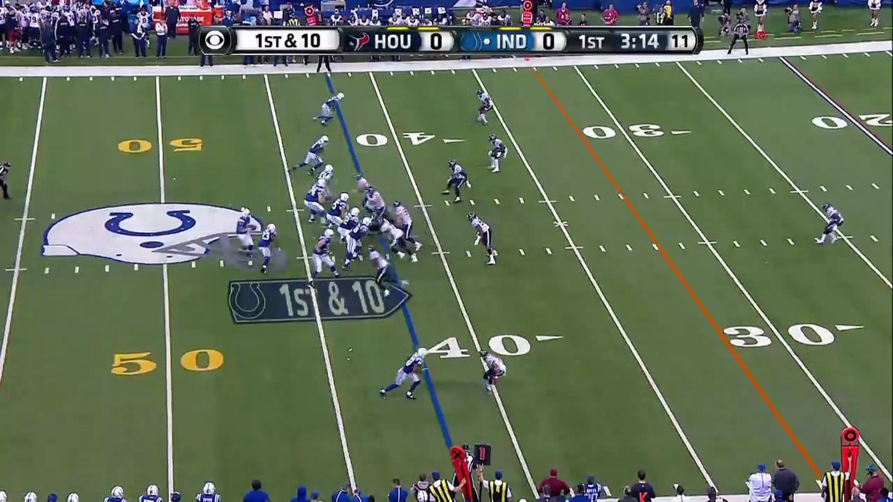 2015 - Colts Matt Hasselbeck hits Frank Gore for 15-yard gain