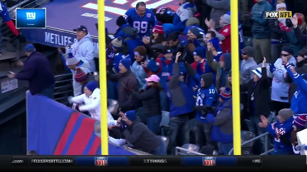 2015 - Eli Manning tosses to wide-open Reuben Randle for 27-yard TD
