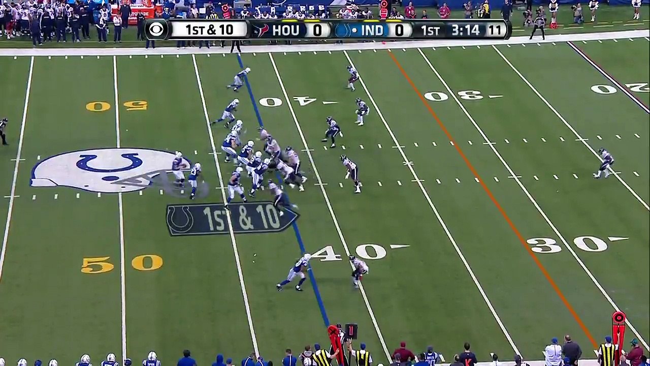 2015 - Colts Matt Hasselbeck hits Frank Gore for 15-yard gain