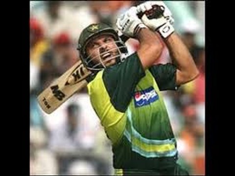 Top 10 Unexpected Sixes ► Biggest and Longest Sixes in World Record Ever ► Most Weird Cricket Shots