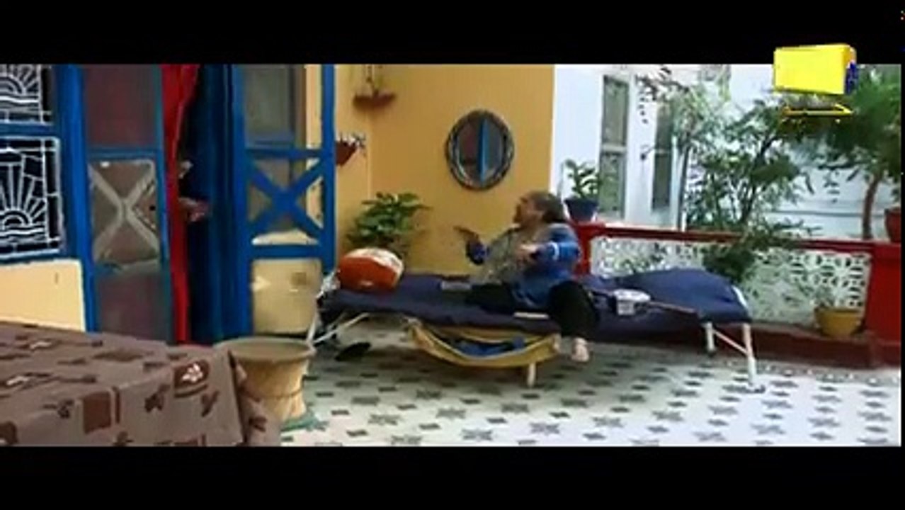 Zamani Manzil Kay Maskharay Episode 4