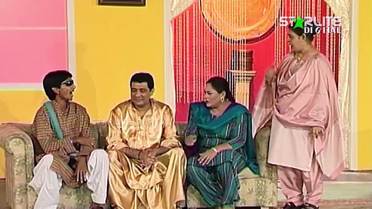 Nasir Chinyoti and Saleem Albela New Pakistani Stage Drama Full Comedy Clip